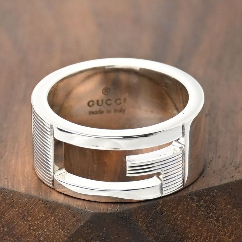 【新品仕上げ】美品 GUCCI ブランデッド カットアウトG 7号 グッチ ピンキーリング