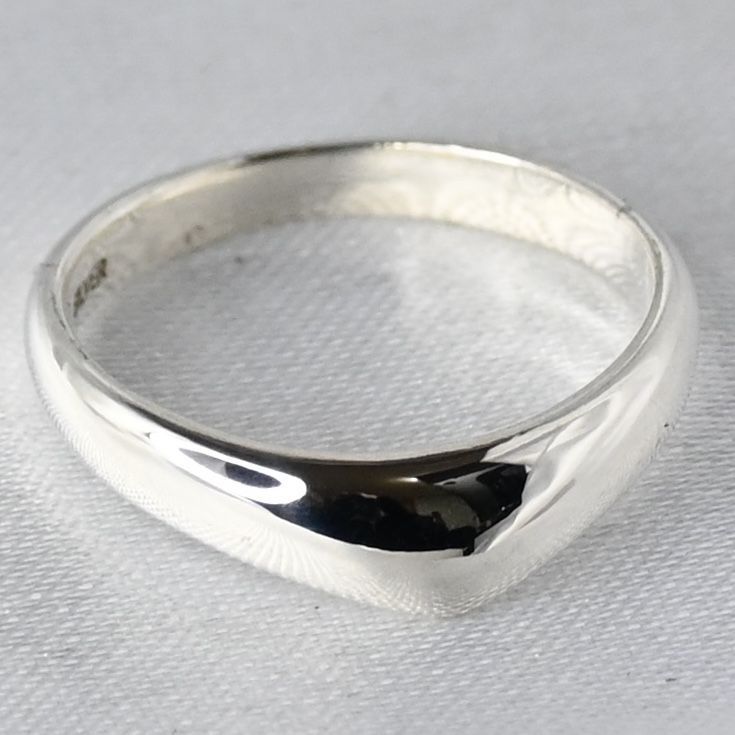 【新品仕上げ】美品 4℃ ヨンドシー リング 指輪 シルバー925 10号