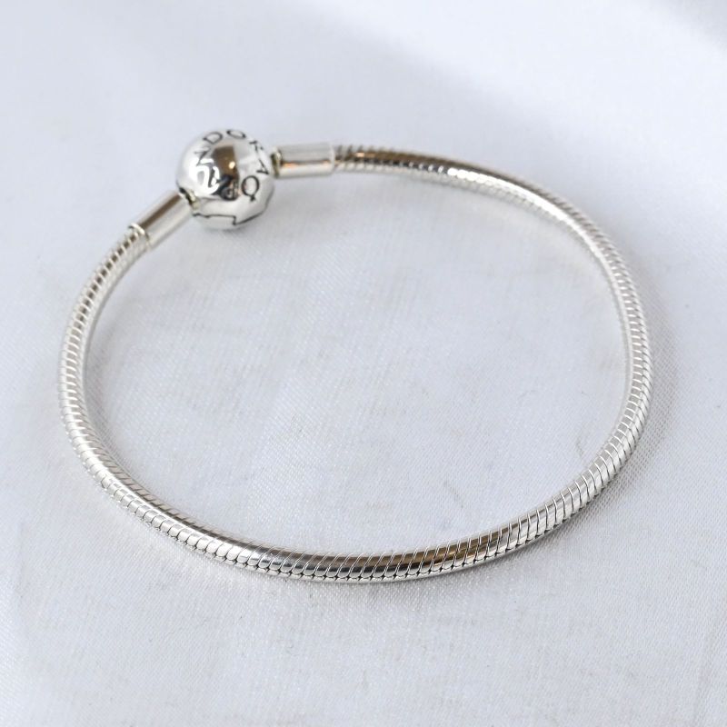 【新品仕上げ】 PANDORA Moments Snake Chain Bracelet 18cm ブレスレット 美品 パンドラ シルバー925