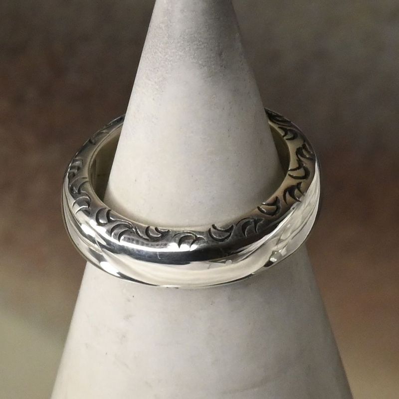 【研磨済】 ARIZONA FREEDOM silver925 リング 8号 R-19 太陽神 唐草 シルバー アリゾナフリーダム ピンキー