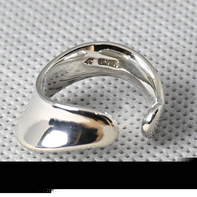 【新品仕上げ】美品 4℃ ヨンドシー リング 指輪 シルバー925 10号