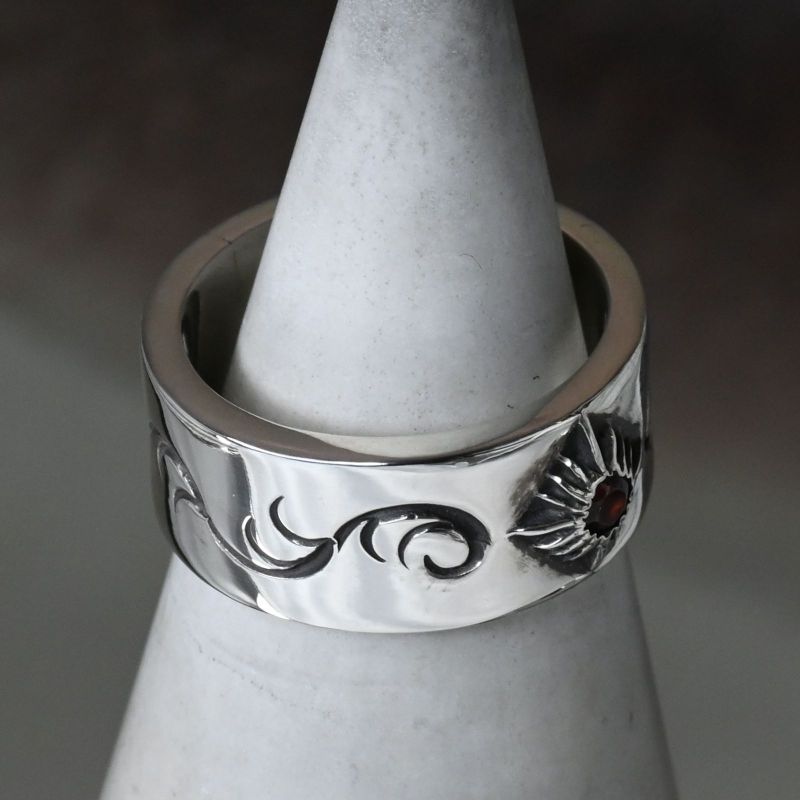 【研磨済】 ARIZONA FREEDOM シルバー ルビー リング 14号  太陽神 唐草 silver 925 アリゾナフリーダム