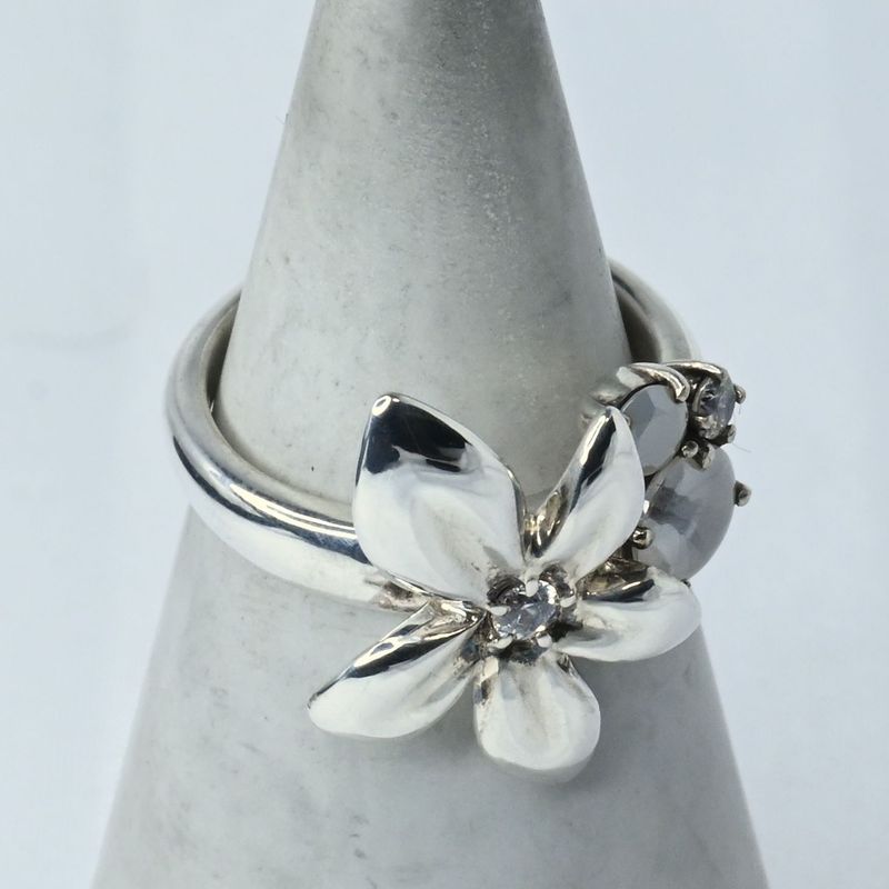 【研磨済】4℃ フラワー リング シルバー925 9号 美品 ヨンドシー 指輪