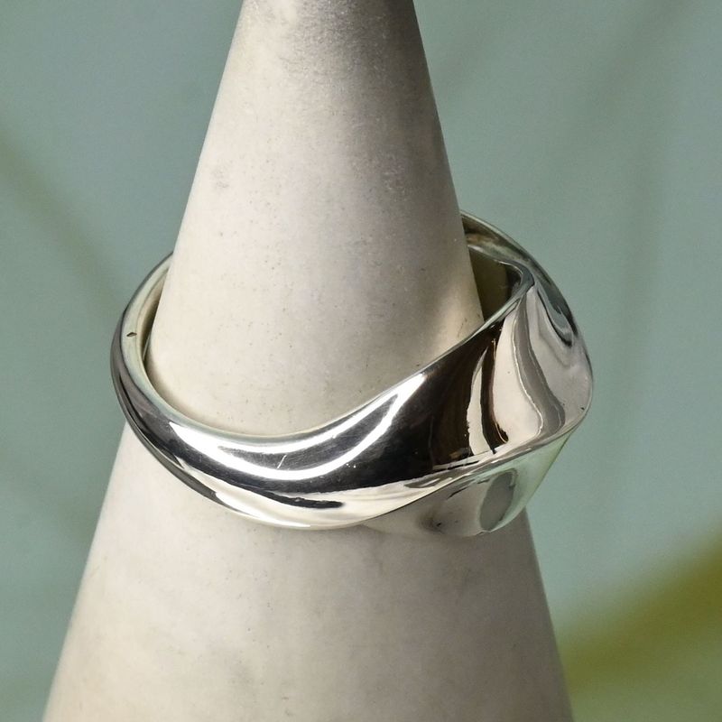 【研磨済】4℃ シルバー リング 9.5号 925 美品 ヨンドシー 指輪