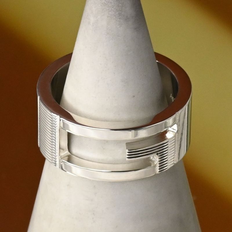 【研磨済】GUCCI ブランデッド カットアウトG リング 10号 グッチ ピンキーリング 指輪 美品