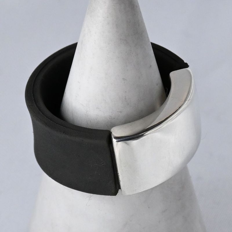 【研磨済】美品 GUCCI シルバー プレート ラバー リング 指輪 17号 Ag925