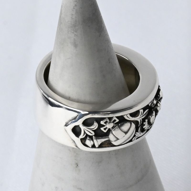 【研磨済】 JUSTIN DAVIS JUSTIN DAVIS HOLY SACRAMENT リング 8号 ジャスティンデイビス SRJ202 指輪