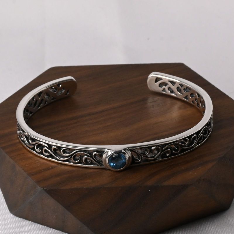 【研磨済】GRAN DEUR シルバー925 バングル 唐草 ブルーストーン グランデュア