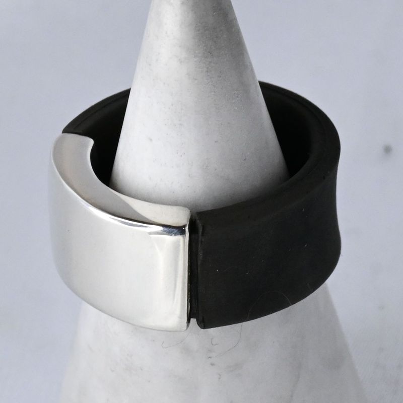 【研磨済】美品 GUCCI シルバー プレート ラバー リング 指輪 17号 Ag925