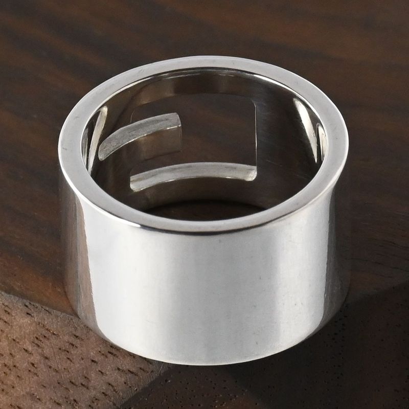 【研磨済】美品 GUCCI ブランデッド カットアウトG ワイド リング 11号 グッチ Ag925