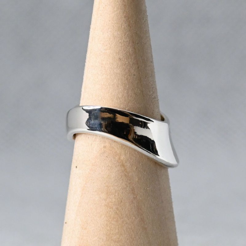 【新品仕上げ】美品 4℃ ヨンドシー リング 指輪 シルバー925 10号