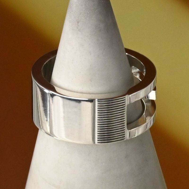 【研磨済】GUCCI ブランデッド カットアウトG リング 10号 グッチ ピンキーリング 指輪 美品