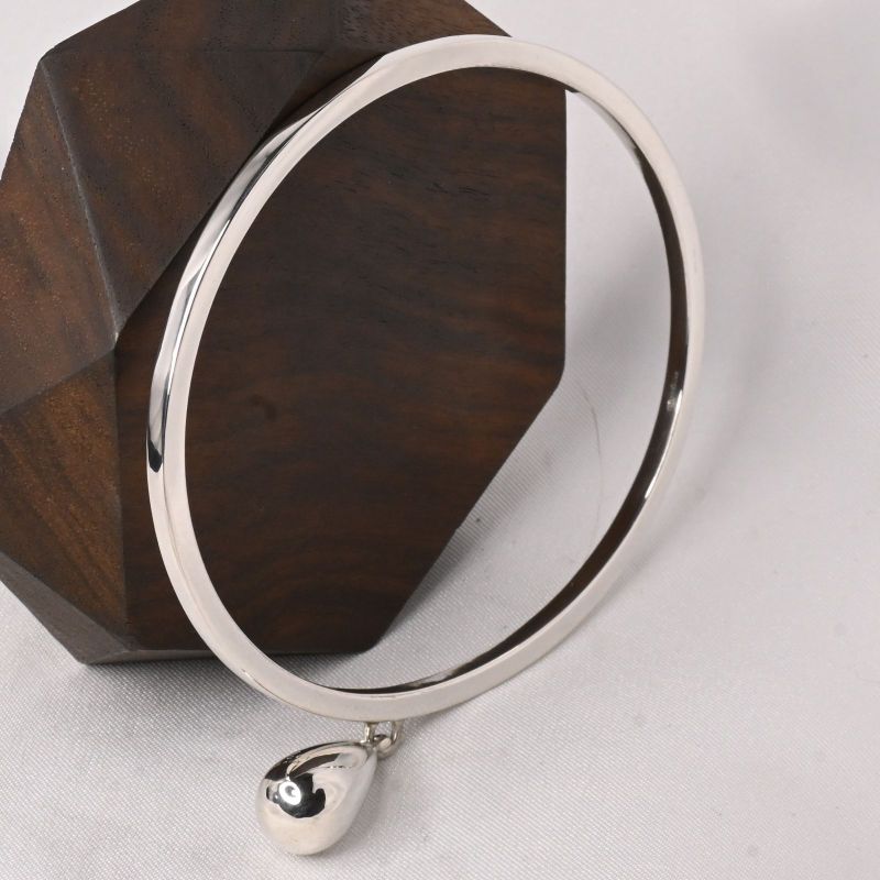 【研磨済】GUCCI シルバー ティアドロップ バングル Ag925 グッチ