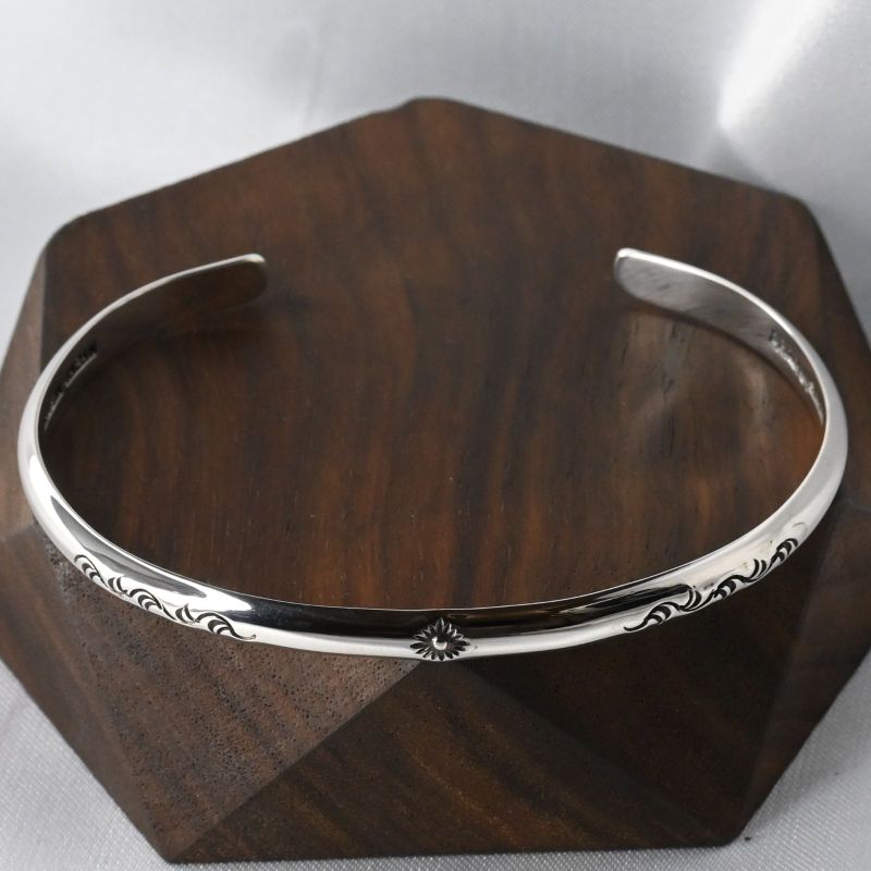 【研磨済】 ARIZONA FREEDOM バングル 唐草 太陽神 B-2b シルバー925