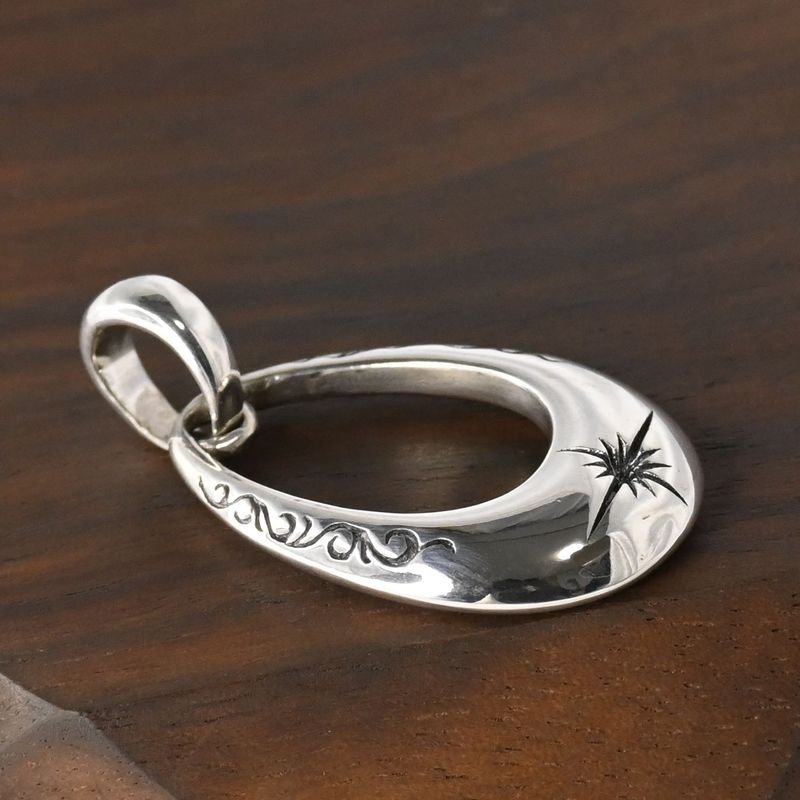 【研磨済】SAAD ペンダントトップ 太陽神 唐草 シルバー925  ネックレスチャーム