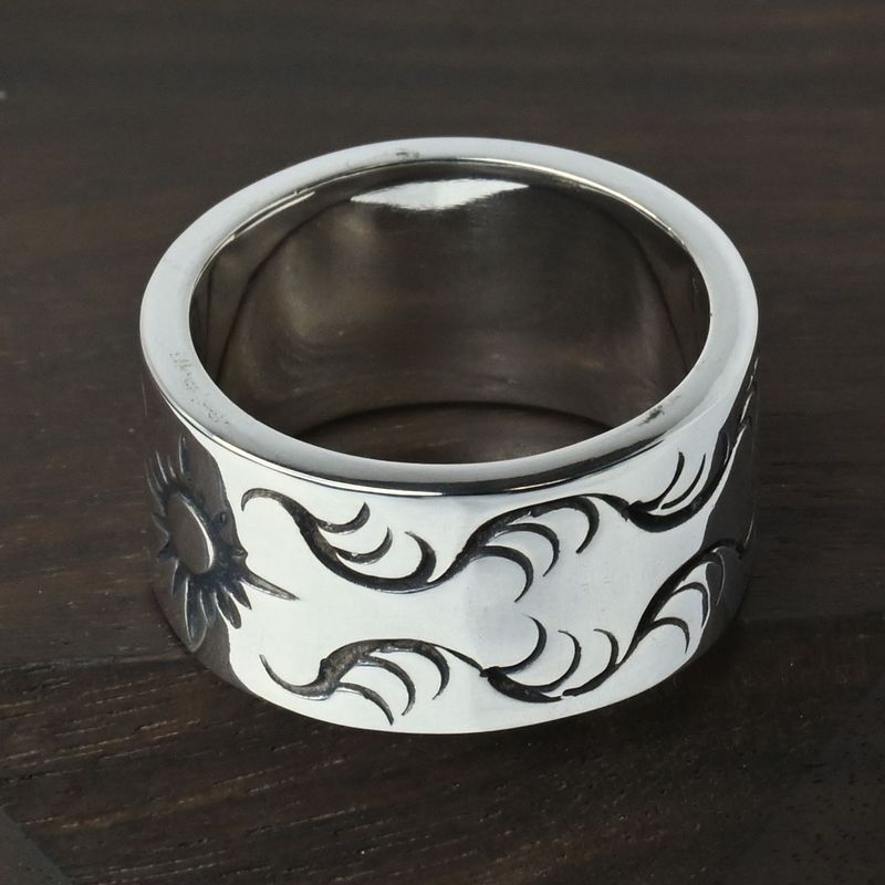 【研磨済】 ARIZONA FREEDOM シルバー リング 17号 R-10a 太陽神 唐草 silver 925 アリゾナフリーダム
