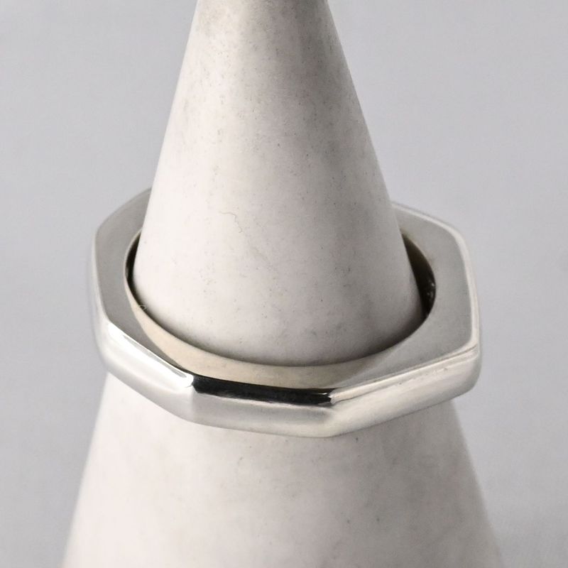 【新品仕上げ】美品 90’s オールドグッチ GUCCI オクタゴン ナット リング 指輪 15.5号 Ag925