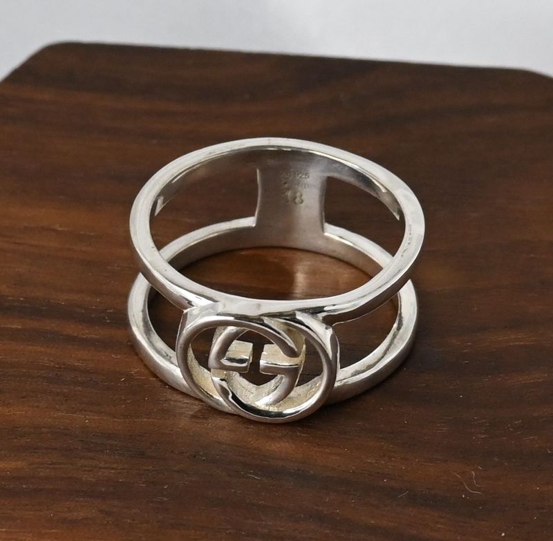 【訳あり】【研磨済】 GUCCI インターロッキング ワイドリング 16.5号