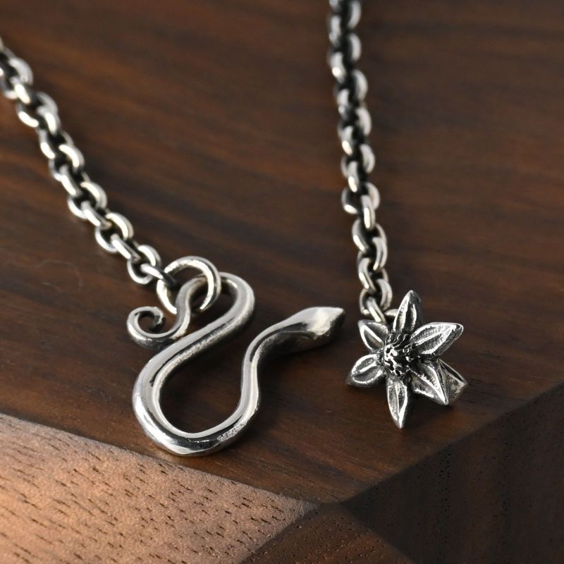 【美品】 LYLY ERLANDSSON the WINTER ウィンターペンダント オーバルチェーンセット 50cm リリーエルランドソン