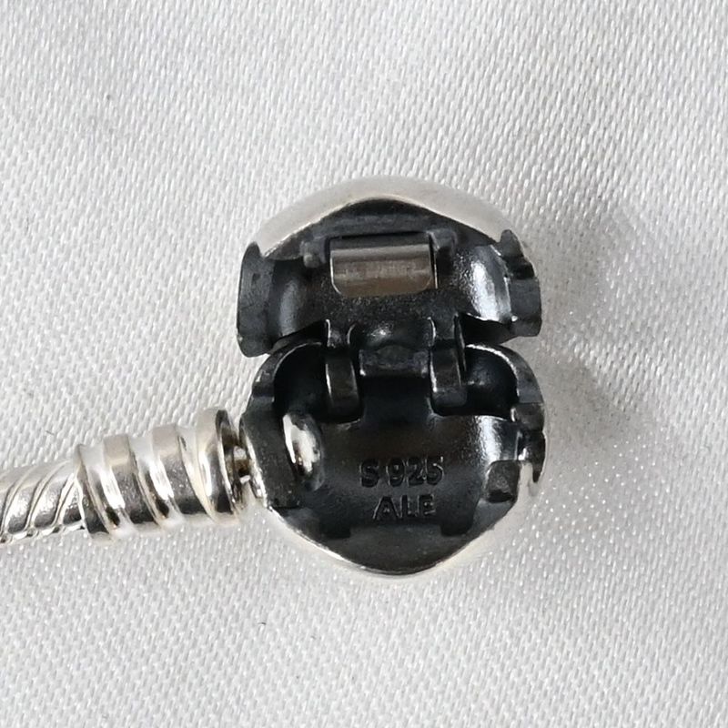 【新品仕上げ】Moments Heart & Snake Chain Bracelet 17cm ブレスレット 美品 パンドラ ハート シルバー925