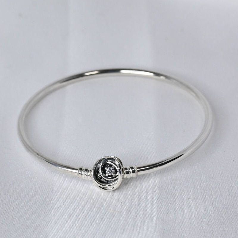 【研磨済】PANDORA Moments Encircled Clasp Bangle 20cm バングル 美品 シルバー925