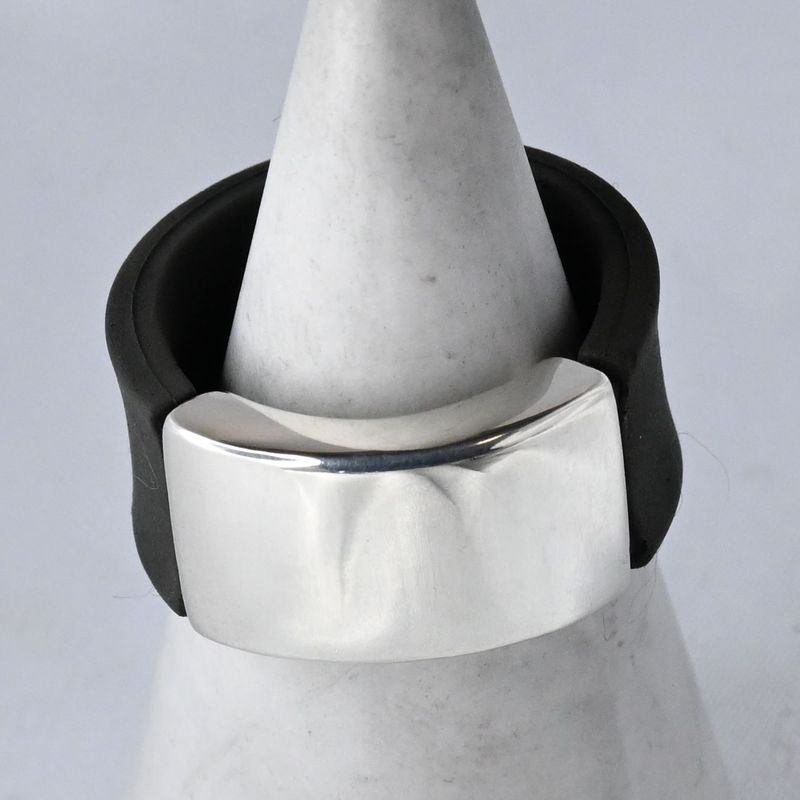 【研磨済】美品 GUCCI シルバー プレート ラバー リング 指輪 17号 Ag925