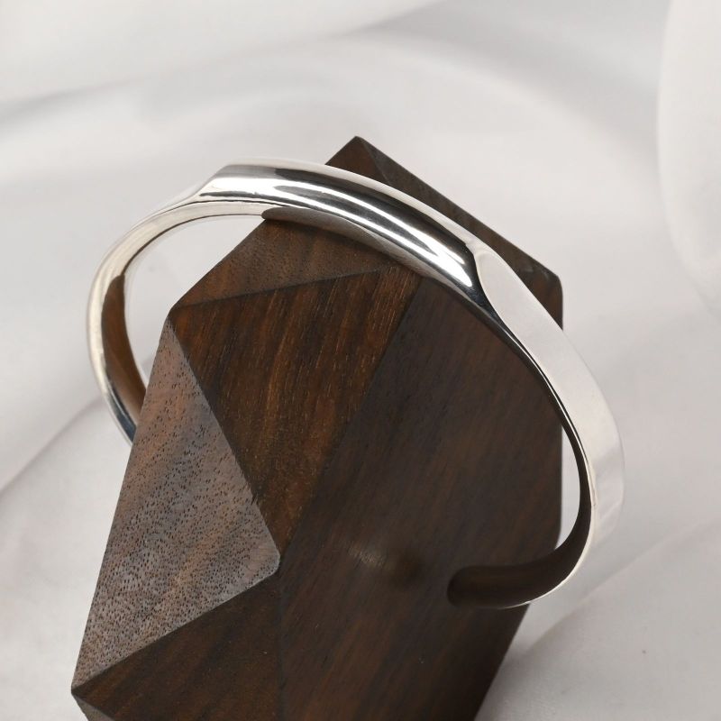 【研磨済】4℃ シルバー925 バングル ヨンドシー 重量36g