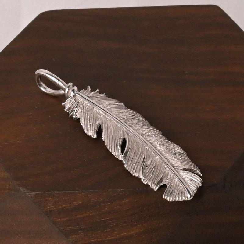 【研磨済】SAAD フェザー トップ 右向き シルバー925 ネックレスチャーム