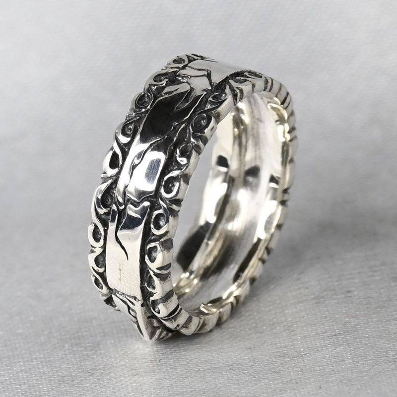 【新品仕上げ】SAAD リング 7.5号 シルバー925 クラックデザイン 太陽神