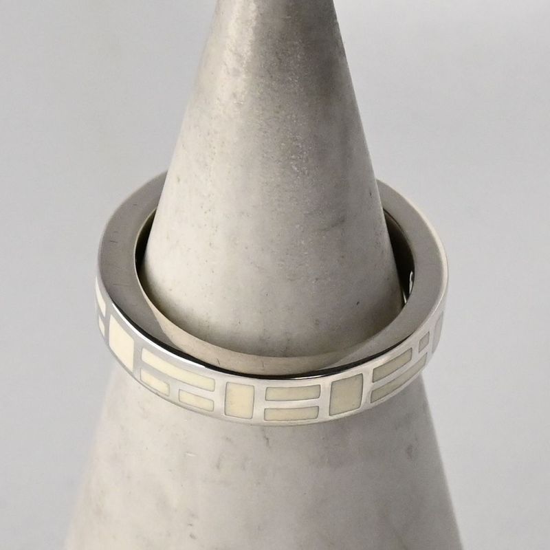 【研磨済】Velvet Lounge メイジー リング ホワイト 11号 v-vlr002-we 指輪 シルバー925 ヴェルヴェットラウンジ