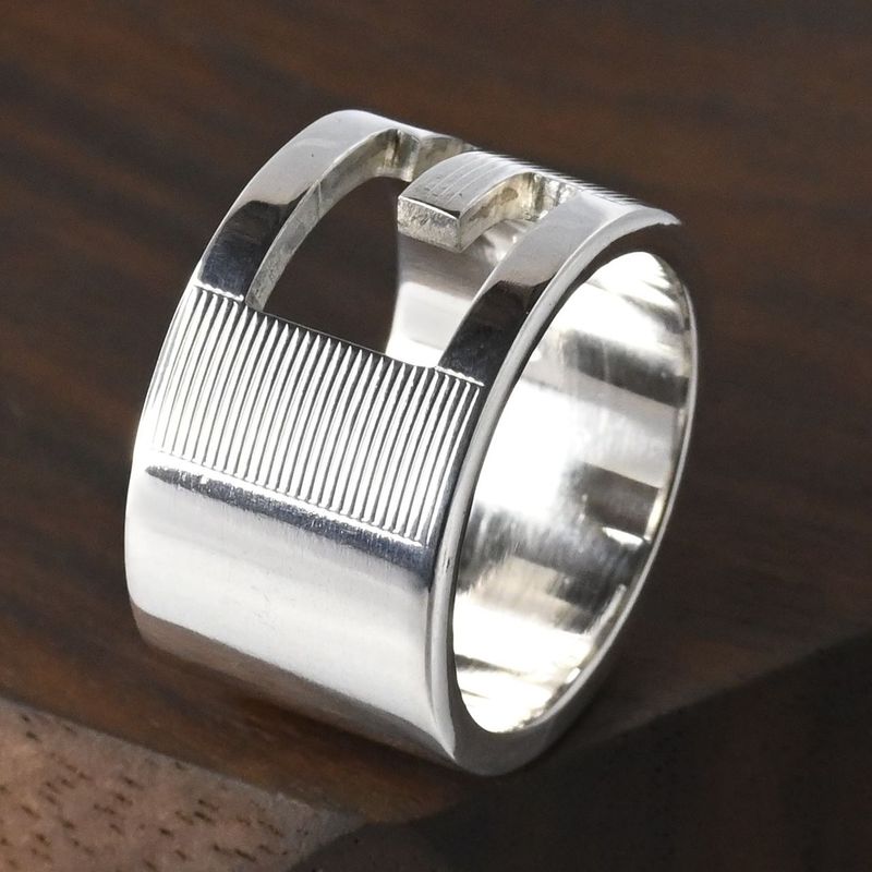 【研磨済】美品 GUCCI ブランデッド カットアウトG ワイド リング 11号 グッチ Ag925