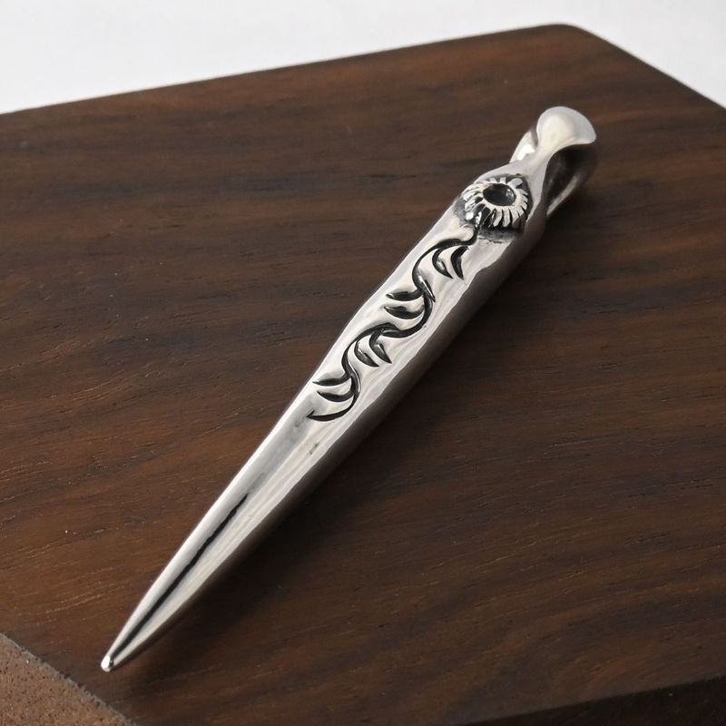 【研磨済】 ARIZONA FREEDOM ネイルトップ シルバー 太陽神 唐草 silver 925 チャーム