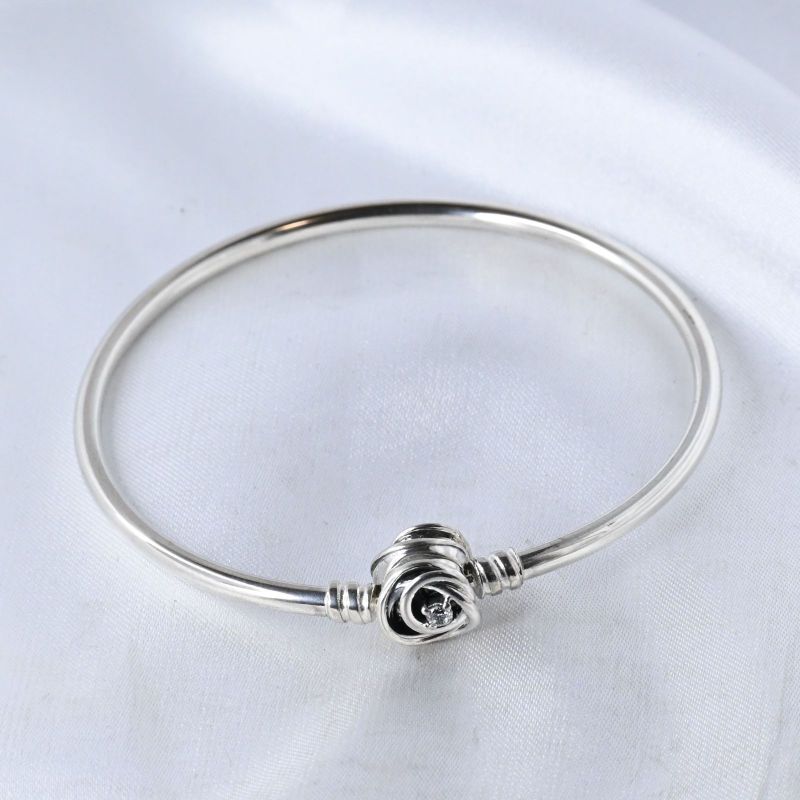 【研磨済】PANDORA Moments Encircled Clasp Bangle 19cm バングル 美品 シルバー925